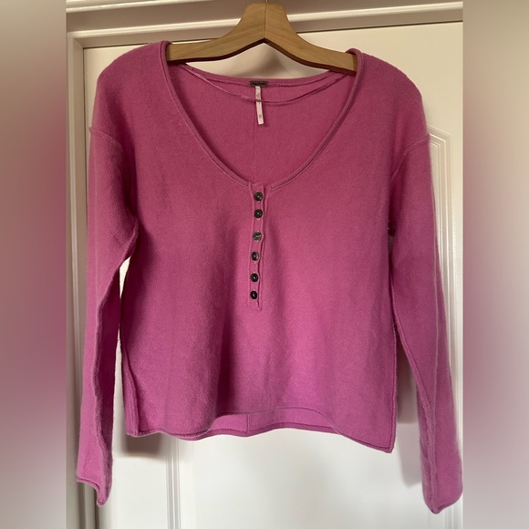 FP Nimbus Cashmere Henley - Picture 2 of 6